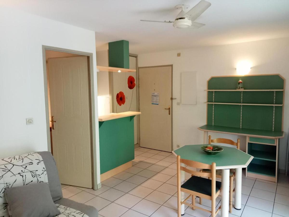 Appartement La Rochelle, 1 pièce, 2 personnes - FR-1-551-25 La Rochelle  Esterno foto